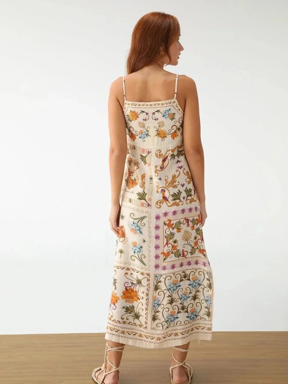 NWT FARM RIO DRESS SIZE SNWT FARM RIO DRESS SIZE SMALL PK5661